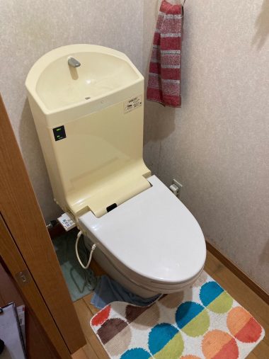 トイレ交換・内装工事 Before イメージ