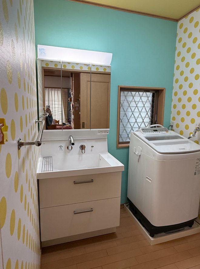 洗面化粧台交換・洗面室内装・浴室ドア入替 After イメージ