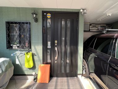 玄関ドア Before イメージ