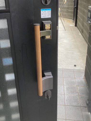 玄関ドア Before イメージ